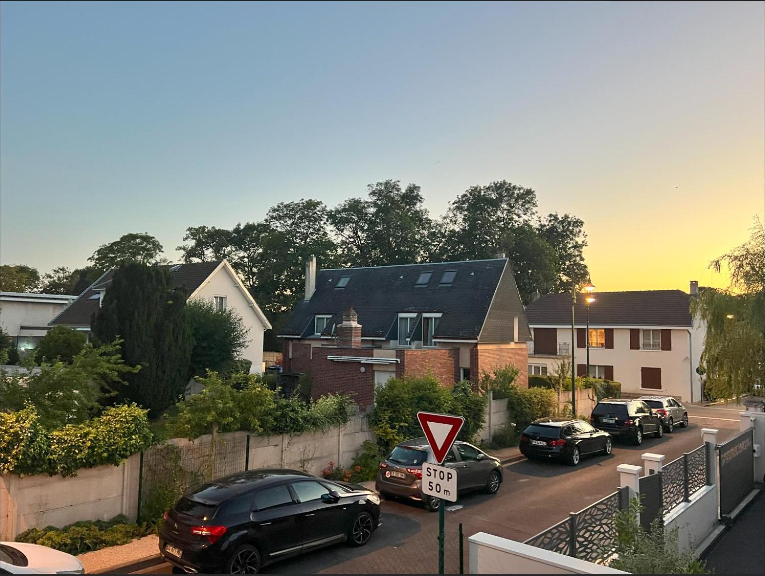 Belle Maison Avec Jardin ! Bezannes Bagian luar foto